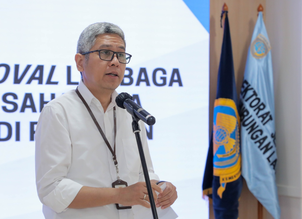 Dorong Mutu SDM Maritim, Kemenhub Serahkan Sertifikat Approval untuk Lembaga Diklat Non-STCW Bidang Usaha Jasa Terkait Angkutan di Perairan