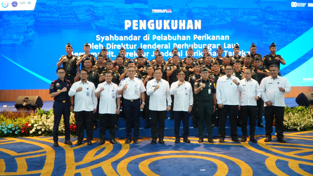 Kukuhkan 30 Syahbandar Perikanan, Kemenhub dan KKP Perkuat Sinergi Keselamatan Pelayaran