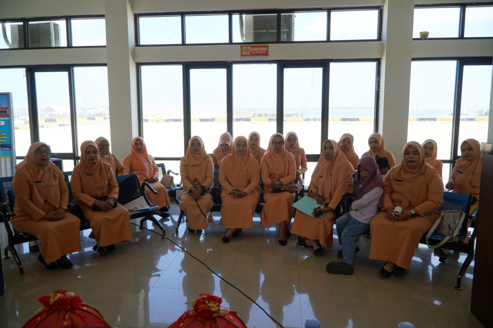 PERTEMUAN RUTIN PENGURUS DWP KANTOR UPP KELAS III SELAYAR
