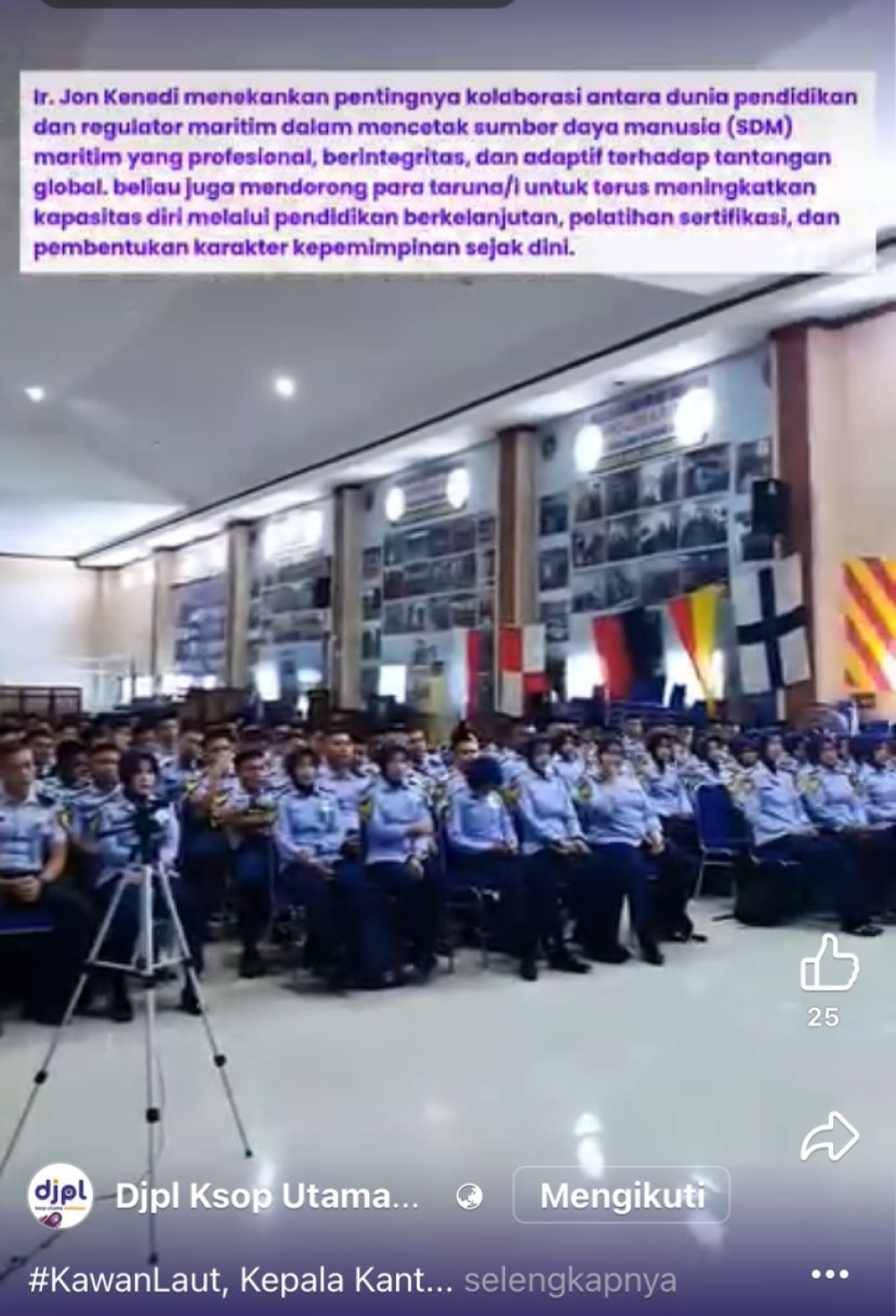 Kepala Kantor Kesyahbandaran dan Otoritas Pelabuhan Utama Makassar, Ir. Jon Kenedi, M.Mar.Eng., M.M., IPU., ASEAN Eng., APEC Eng., hadir sebagai narasumber dalam kegiatan Pembekalan Taruna/i yang diselenggarakan di Aula POLIMARIM AMI Makassar