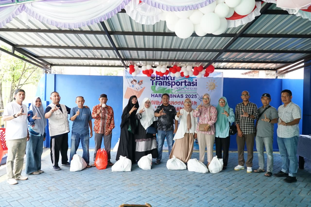 PEMBAGIAN SEMBAKO GRATIS KANTOR KSOP KELAS II TERNATE
