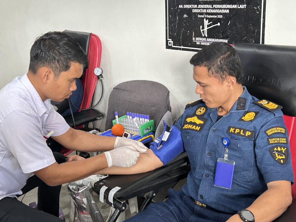 Dalam Rangka Memperingati Hari Perhubungan Nasional Tahun 2025 Kantor KSOP Kelas I Dumai Mengikuti Kegiatan Bakti Sosial Pemeriksaan Kesehatan Gratis Di Distrik Navigasi Tipe A Kelas I Dumai