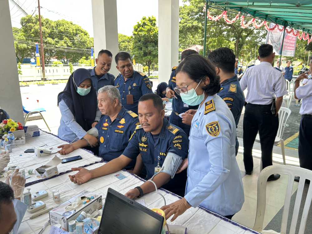 Dalam Rangka Memperingati Hari Perhubungan Nasional Tahun 2025 Kantor KSOP Kelas I Dumai Mengikuti Kegiatan Bakti Sosial Pemeriksaan Kesehatan Gratis Di Distrik Navigasi Tipe A Kelas I Dumai
