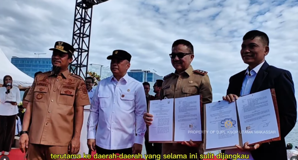 Pesawat Amfibi Dan Ground Breaking Water Aerodrome Sulawesi Selatan