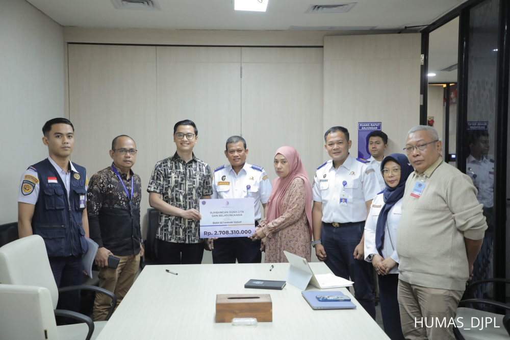 TIGA PELAUT INDONESIA MENINGGAL DUNIA DI LUAR NEGERI, KEMENHUB FASILITASI PENYERAHAN ASURANSI KEPADA AHLI WARIS