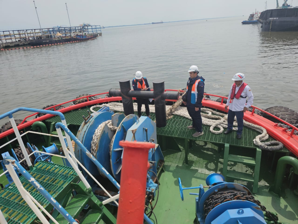 Rapat Pemeriksaan Fisik dan Verifikasi Dokumen Sarana dan Prasarana Pemanduan Kapal PT Pelabuhan Indonesia (Persero) dan Peninjauan Lapangan Dalam Rangka Perluasan Perairan Wajib Pandu (PWP) Kelas I Dumai Pelabuhan Dumai.