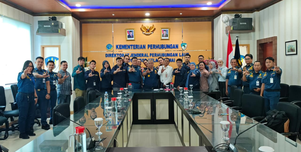 Rapat Pemeriksaan Fisik dan Verifikasi Dokumen Sarana dan Prasarana Pemanduan Kapal PT Pelabuhan Indonesia (Persero) dan Peninjauan Lapangan Dalam Rangka Perluasan Perairan Wajib Pandu (PWP) Kelas I Dumai Pelabuhan Dumai.