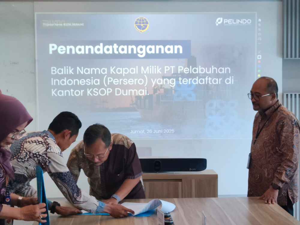 Penandatanganan Kapal Milik PT Pelabuhan Indonesia (Persero) tempat Pendaftaran Dumai