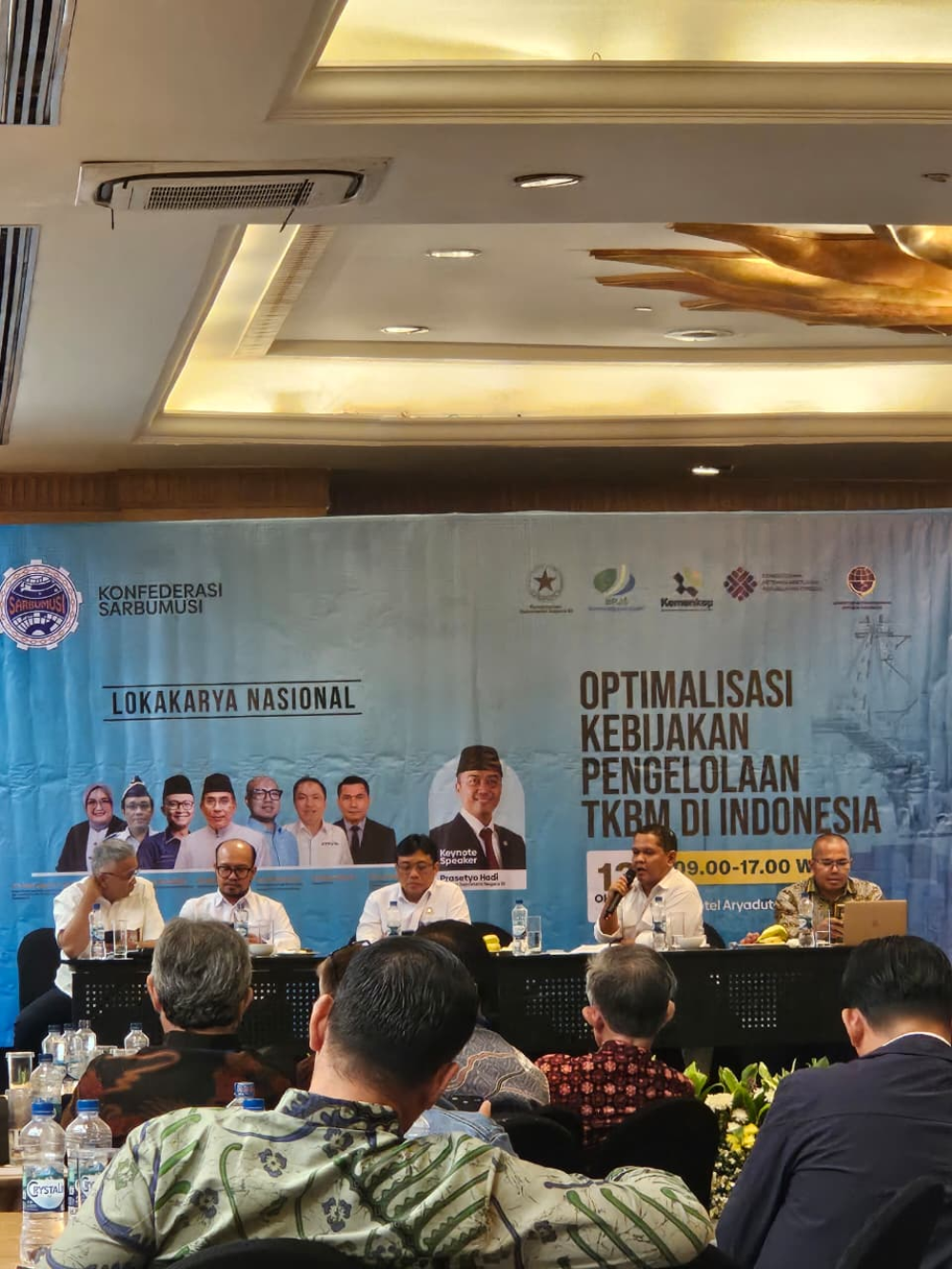 Kemenhub Tegaskan Komitmen Lindungi dan Tingkatkan Kesejahteraan TKBM di Pelabuhan