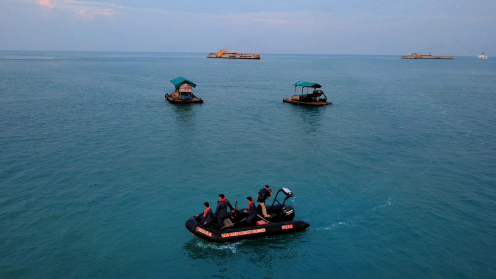 Pengawasan dan Penegakan Hukum di Laut