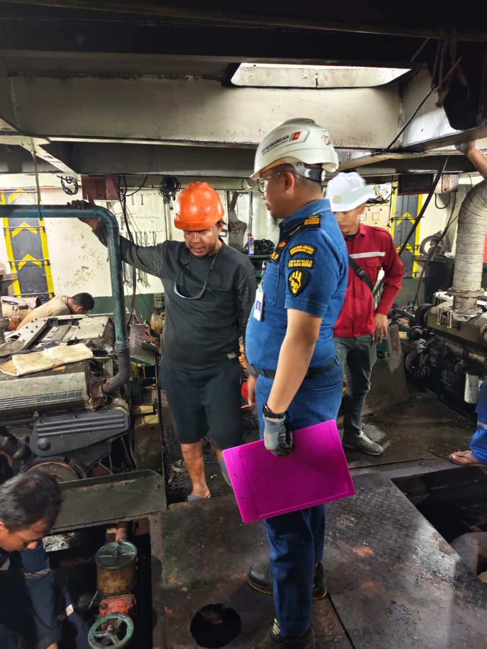 “Alarm Darurat Tak Berfungsi, Kapal TB GSI dan TK GJS Dapat Catatan Saat Diperiksa Petugas Ujung Piring”