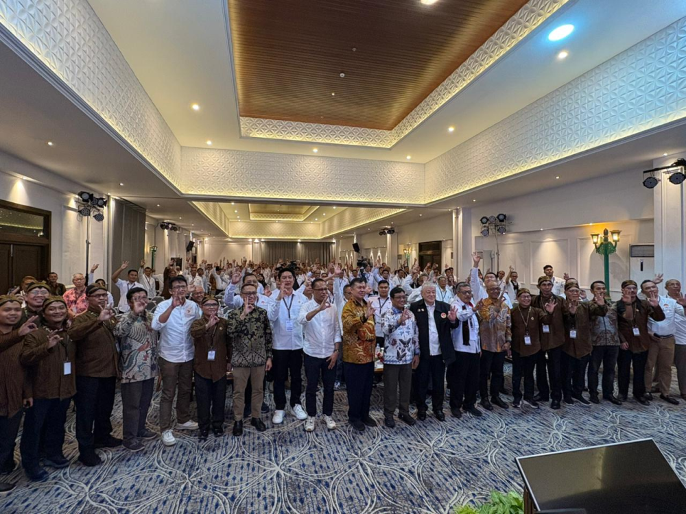Kemenhub Dorong Profesionalisme dan Digitalisasi Industri Keagenan Kapal Lewat Rakernas ISAA 2025