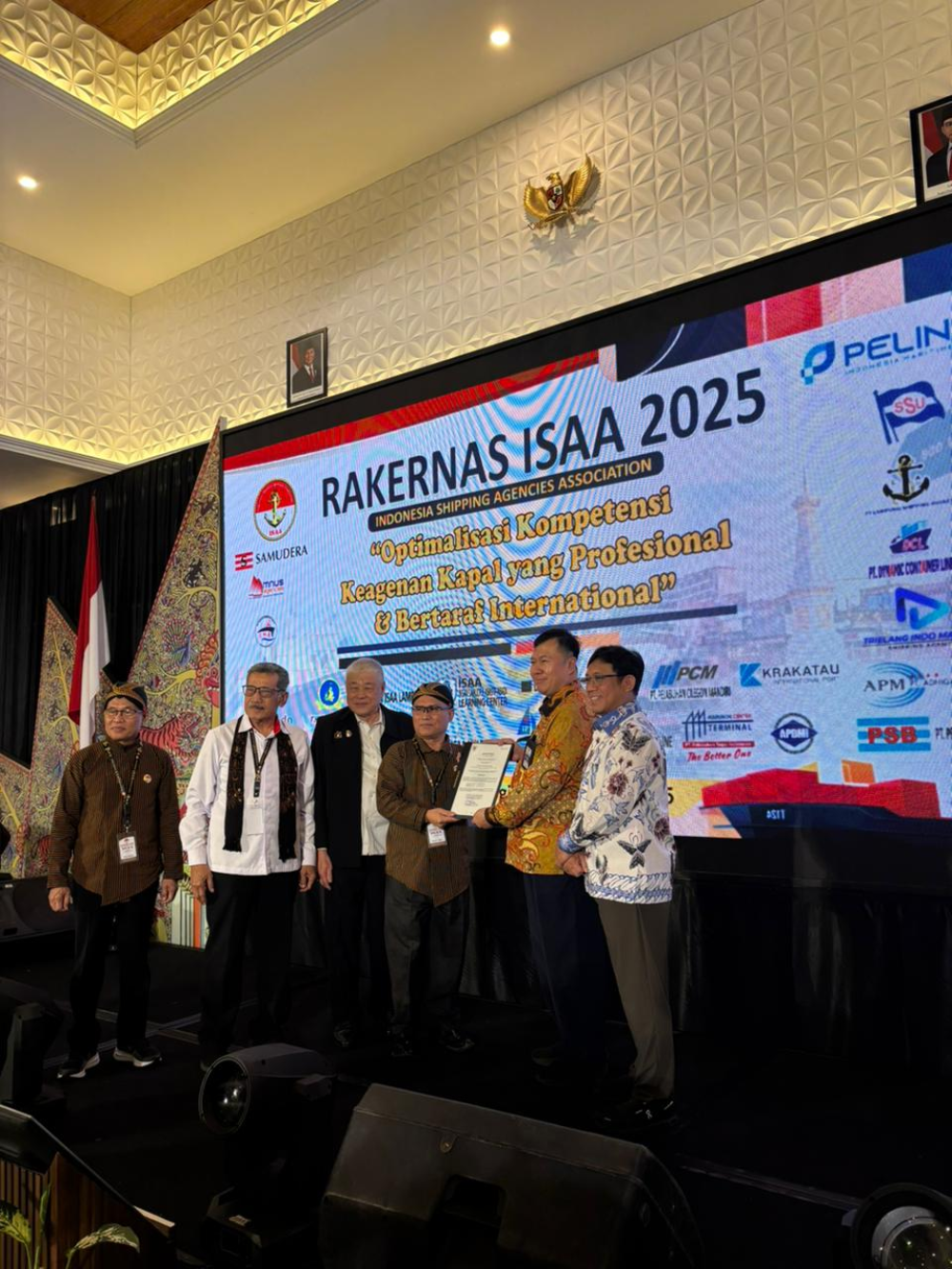 Kemenhub Dorong Profesionalisme dan Digitalisasi Industri Keagenan Kapal Lewat Rakernas ISAA 2025