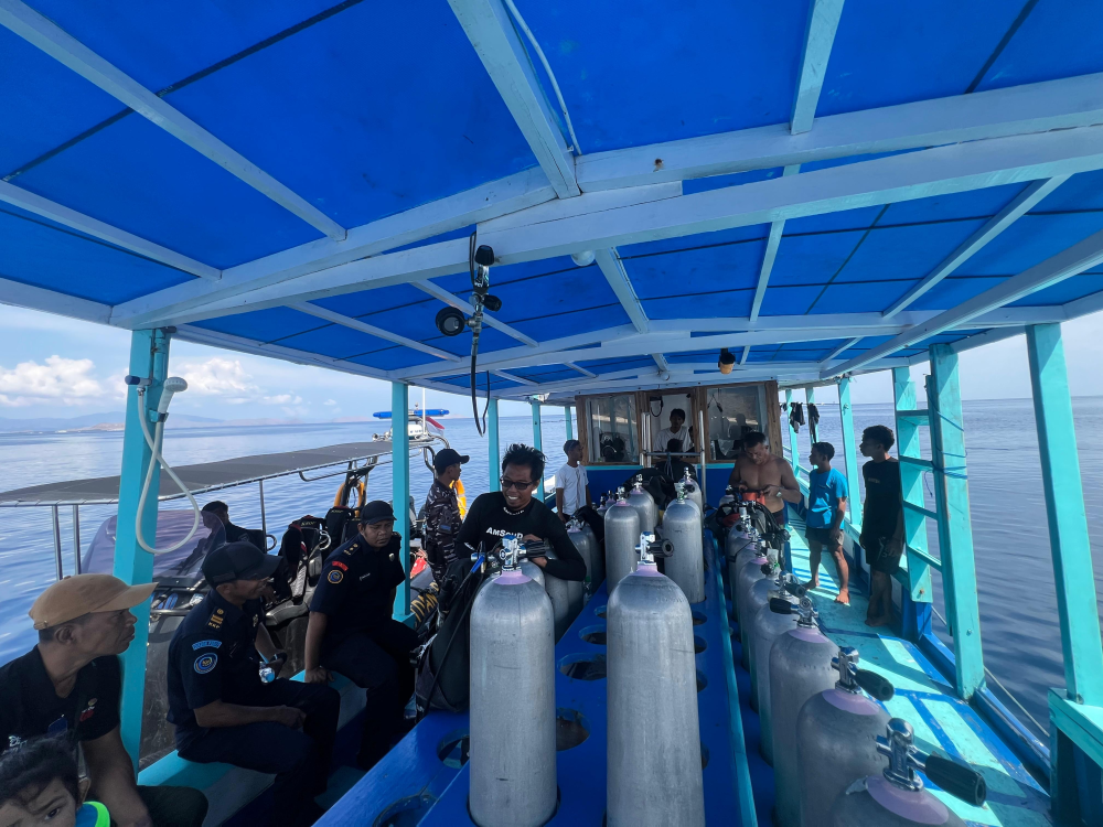 Perkuat Pengawasan, KSOP Labuan Bajo Bersama TNI AL, Polairud, dan PSDKP Patroli Gabungan dan Tinjau Kerusakan Terumbu Karang