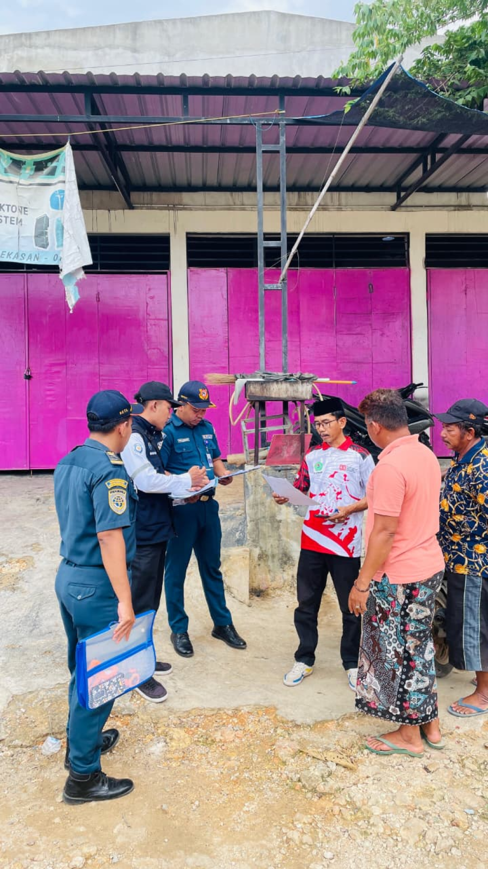 Sebanyak 35 kapal berhasil diukur dan 27 kapal diverifikasi serta di-endorsement Pas Kecil oleh Tim Ahli Ukur Kapal (AUK) Kantor UPP Kelas III Telaga Biru di wilayah Tamberu dan Pasean,