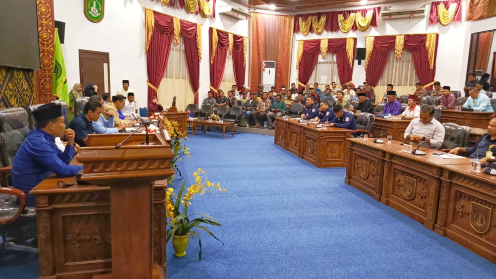 KANTOR KSOP KELAS I DUMAI MENGHADIRI UNDANGAN RAPAT DENGAR PENDAPAT DI GEDUNG DPRD KOTA DUMAI