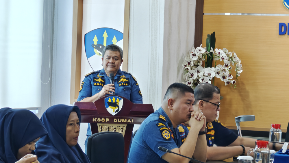 PELEPASAN PURNA BAKTI KEPALA SEKSI BIMBINGAN USAHA KEPELABUHANAN KANTOR KSOP KELAS I DUMAI
