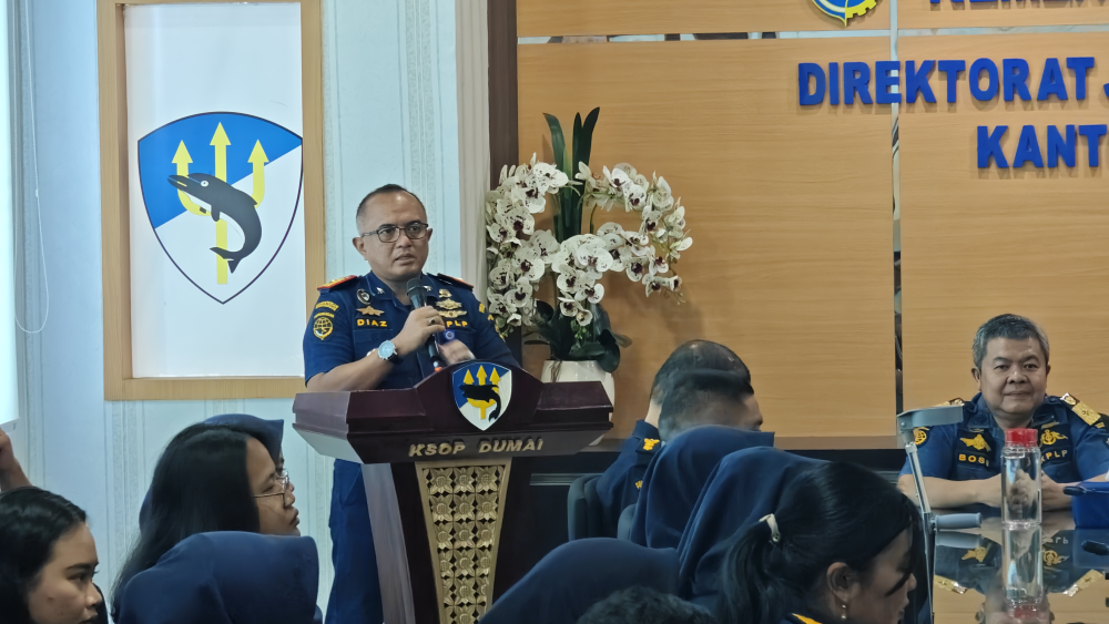 PELEPASAN PURNA BAKTI KEPALA SEKSI BIMBINGAN USAHA KEPELABUHANAN KANTOR KSOP KELAS I DUMAI