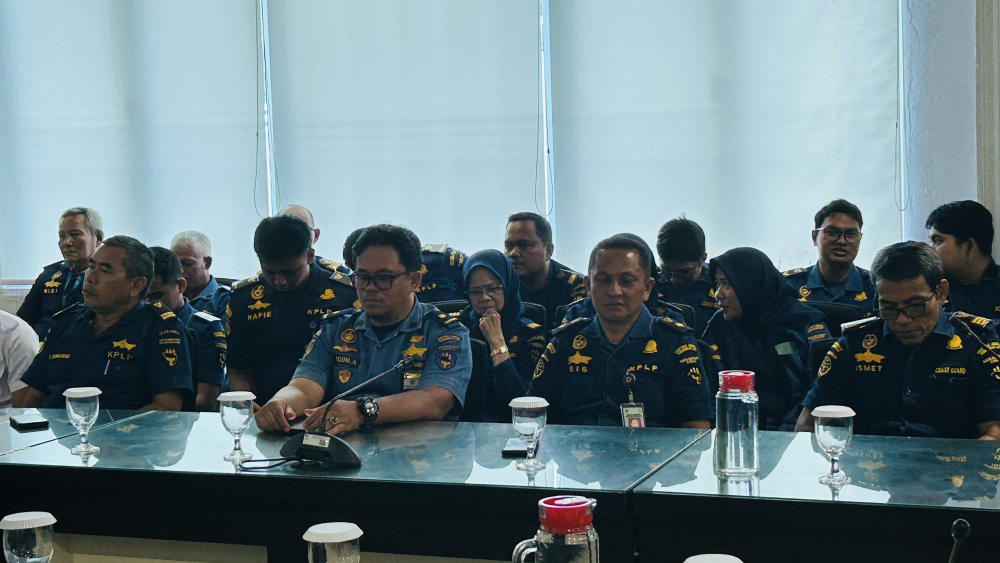 PELEPASAN PURNA BAKTI KEPALA SEKSI BIMBINGAN USAHA KEPELABUHANAN KANTOR KSOP KELAS I DUMAI