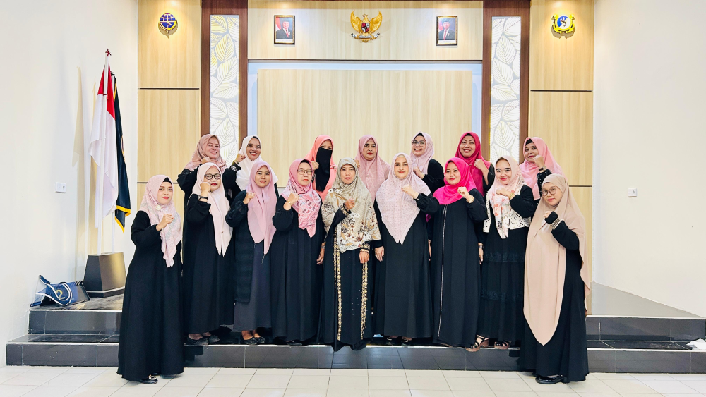 PERTEMUAN RUTIN BULANAN DHARMA WANITA PERSATUAN KANTOR KSOP KELAS I DUMAI