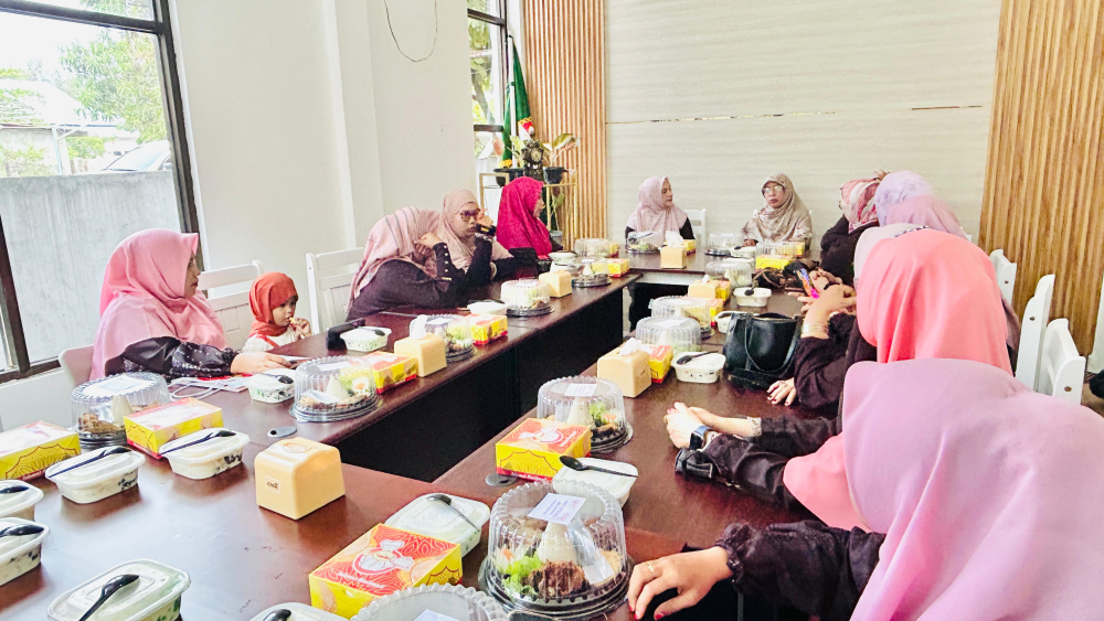 PERTEMUAN RUTIN BULANAN DHARMA WANITA PERSATUAN KANTOR KSOP KELAS I DUMAI
