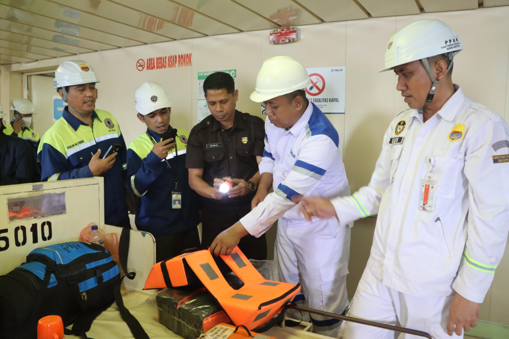 Ditjen Perhubungan Laut Pastikan Kelaiklautan Kapal Penumpang Melalui Uji Petik Serentak Jelang Nataru 2025/2026