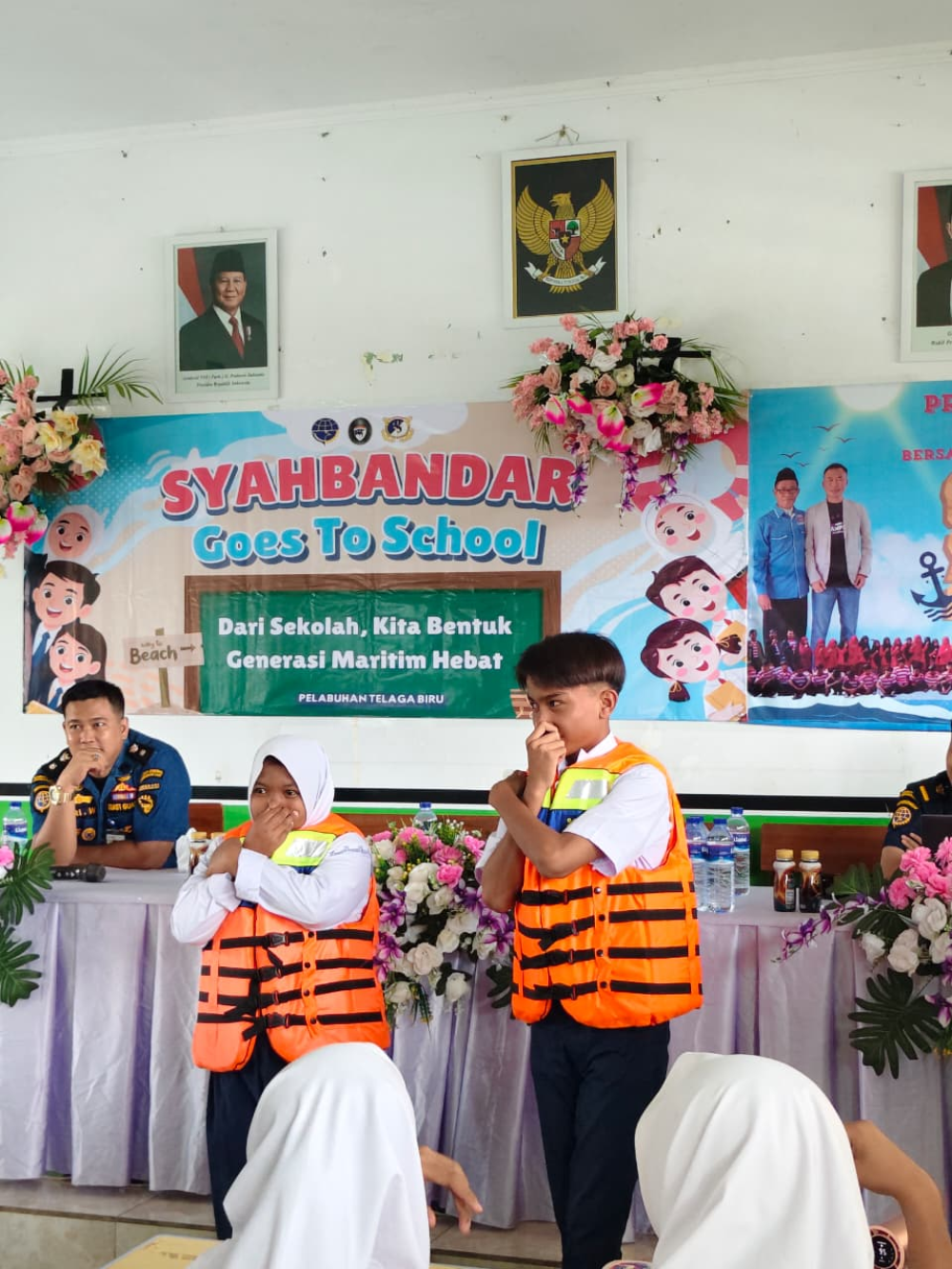 “Syahbandar Goes To School: Kantor UPP Telaga Biru Tanamkan Jiwa Maritim Hebat Sejak Dini di SMPN 2 Tanjung Bumi”