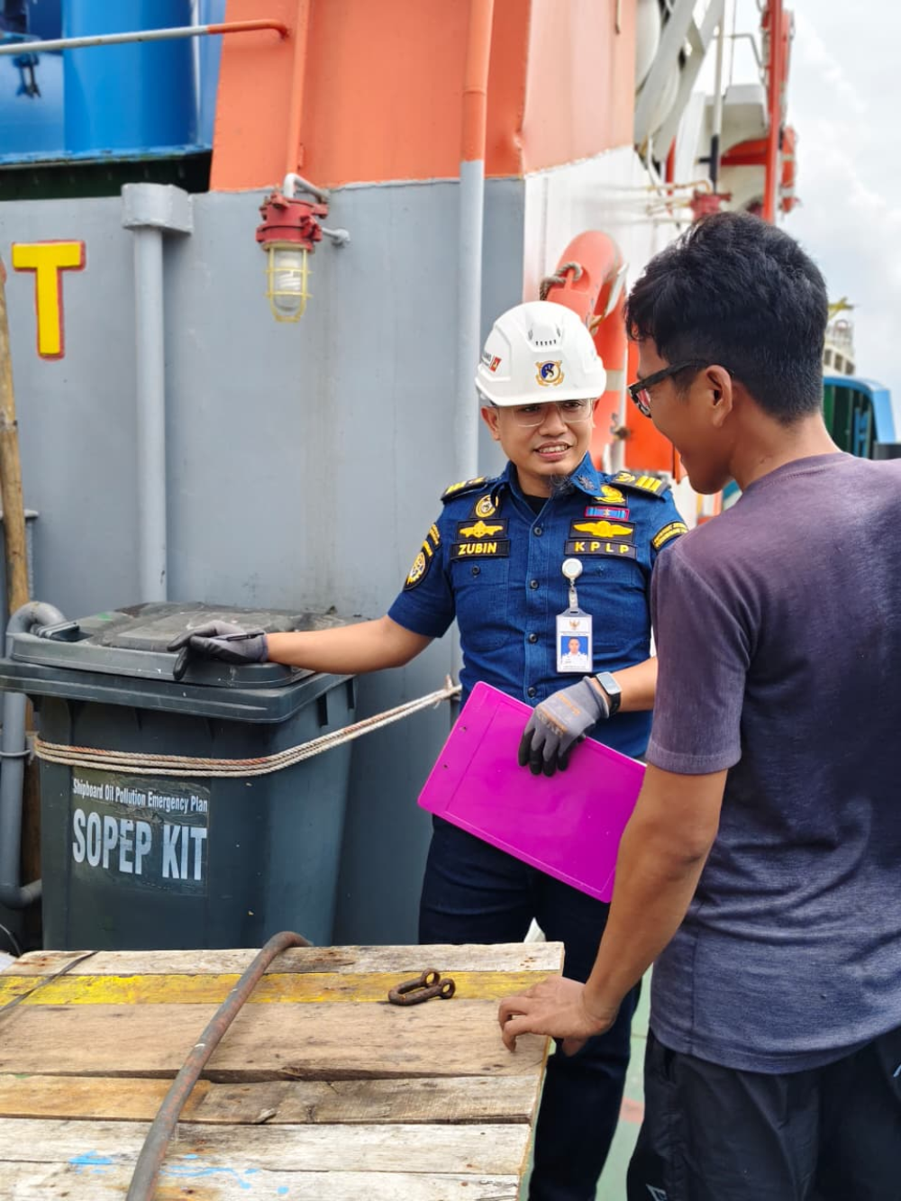 UPP Telaga Biru Perkuat Pengawasan Keselamatan: Pemeriksaan TB Saleh Raya Temukan Kekurangan Peralatan SOPEP”