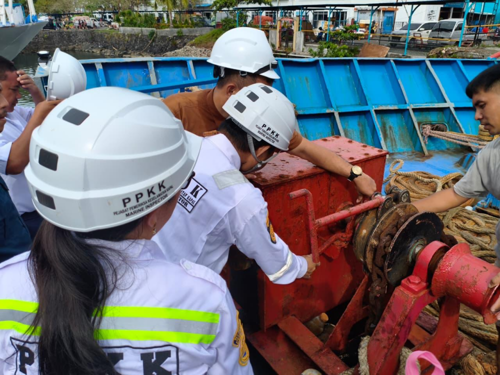 Kemenhub Periksa 9 Kapal Penumpang di Manado, Bitung dan Kupang untuk Pastikan Kelaiklautan Jelang Angkutan Nataru 2025/2026