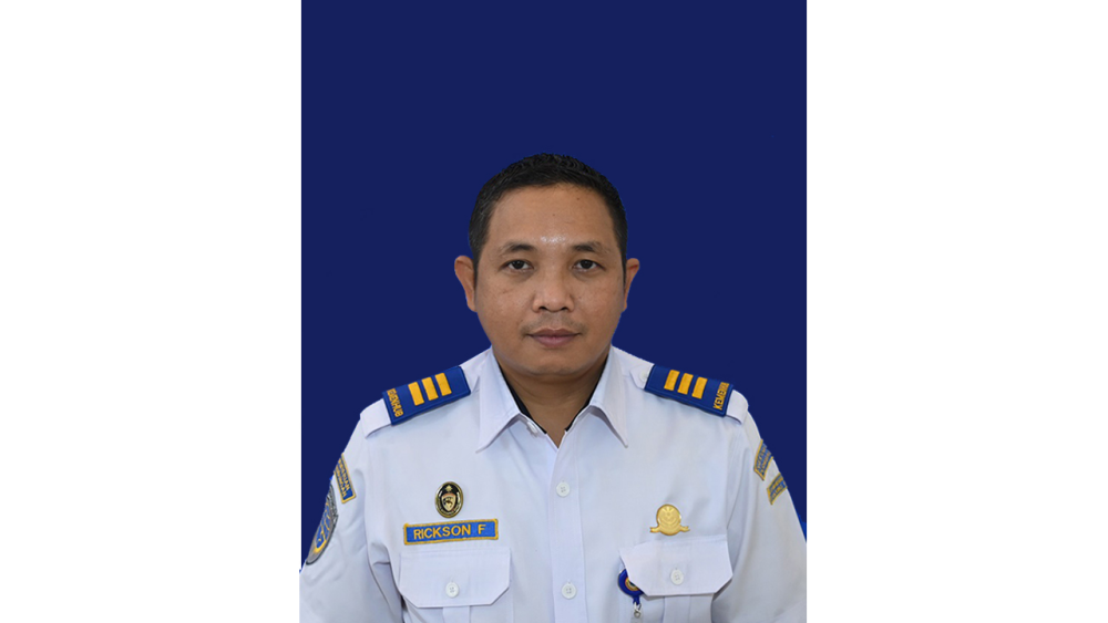 Profil Pejabat Struktural, Kepala Seksi Keselamatan Berlayar Kantor Kesyahbandaran dan Otoritas Pelabuhan Kelas I Dumai, Capt. RICKSON FRIYADI MARISITUA, S.E.,M.Mar