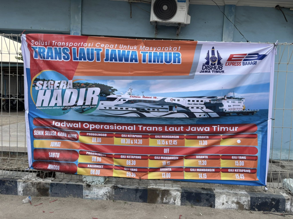 Kapal Cepat Trans Laut Jatim Masuk Pelabuhan Probolinggo, Waktu Tempuh Probolinggo – Branta, Pamekasan Hanya Tiga Setengah Jam.