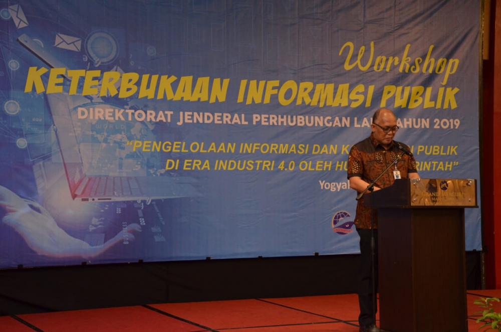 "Pengelolaan Informasi dan Komunikasi Publik di Era Industri 4.0 oleh Humas Pemerintah"