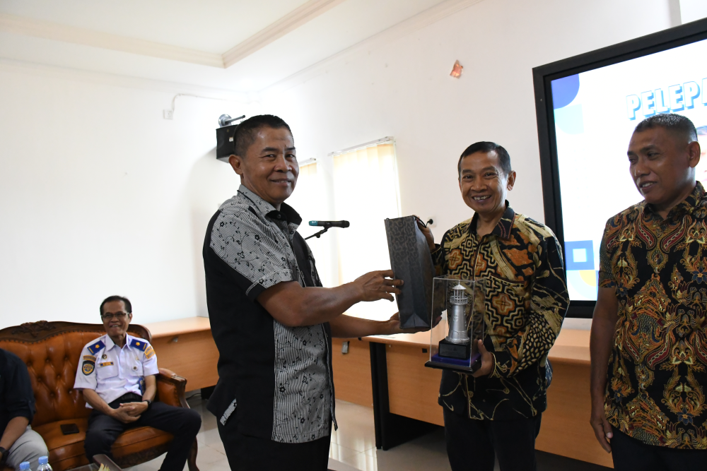 Penuh Haru, Kadisnav Samarinda Lepas Dua Pegawai Purnabakti dengan Pengabdian Puluhan Tahun