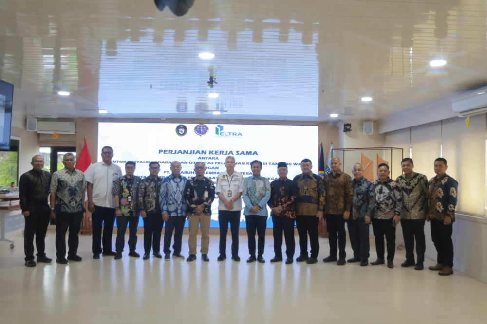 Kemenhub Tandatangani Perjanjian Kerja Sama Pemanfaatan BMN pada Kantor KSOP Tanjung Wangi