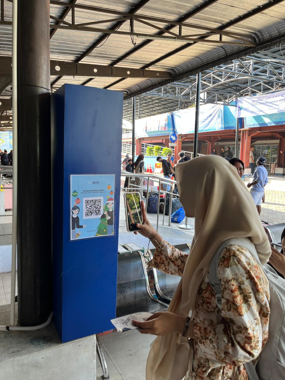 Pemasangan Kode QR SP4N-LAPOR dan Survey Kepuasan Masyarakat