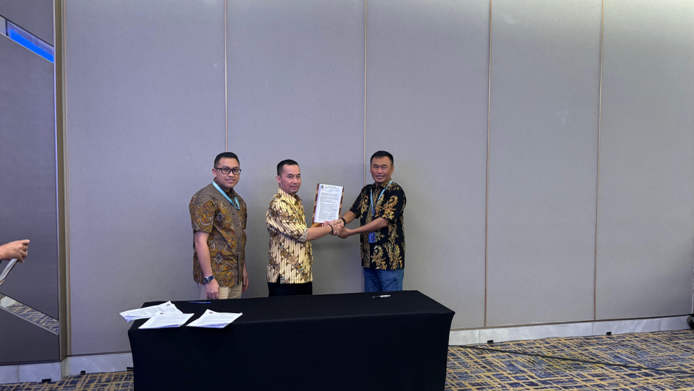 Tingkatkan Kualitas Layanan, Direktorat jenderal perhubungan laut melalui direktorat kepelabuhanan Melaksanakan Evaluasi 2 (dua) Tahunan Penundaan dan Pemanduan Kapal di gelar di surabaya
