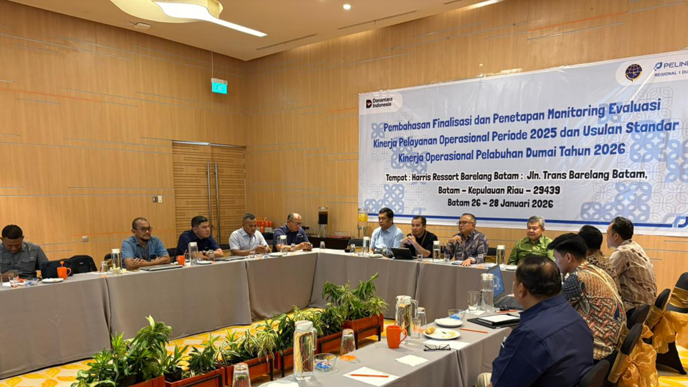 Pembahasan Finalisasi dan Penetapan Monitoring Evaluasi Kinerja Pelayanan Operasional Periode 2025 dan Usulan Standar Kinerja Operasional Pelabuhan Dumai Tahun 2026