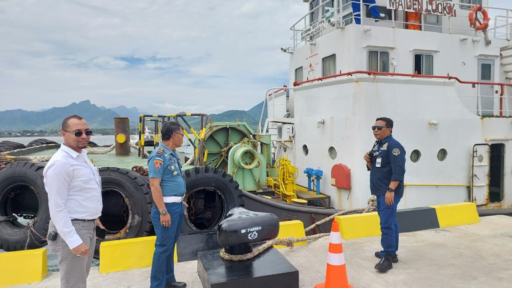 Uji Sandar Kapal di Pelabuhan Panarukan Sukses, Kemenhub Pastikan Kesiapan Operasional dan Keselamatan Pelayaran