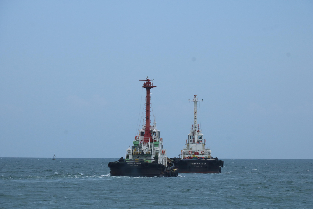 Uji Sandar Kapal di Pelabuhan Panarukan Sukses, Kemenhub Pastikan Kesiapan Operasional dan Keselamatan Pelayaran