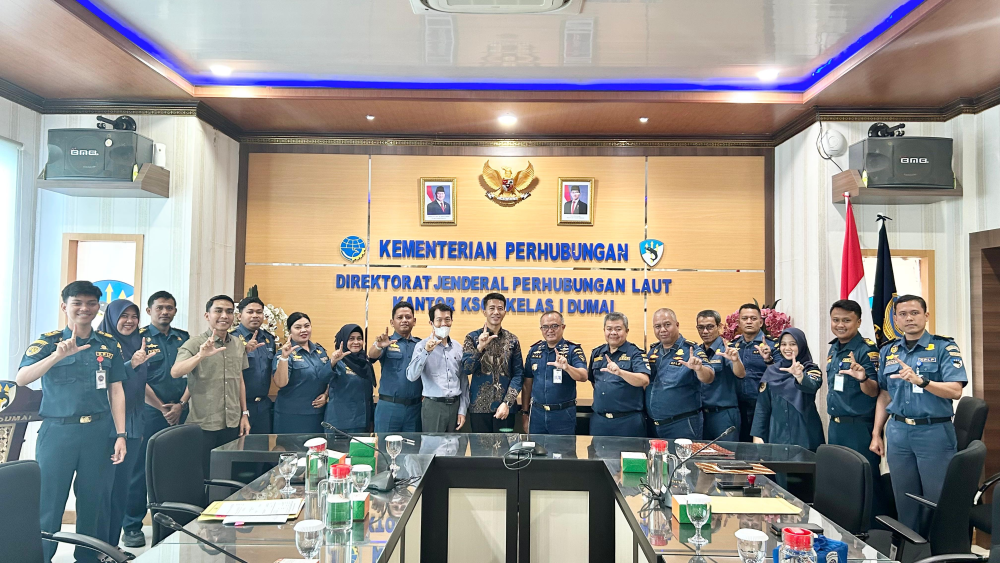 Penandatangan Perjanjian Kerja sama Antara Kantor Kesyahbandaran dan Otoritas Pelabuhan Kelas I Dumai Dengan PT Intibenua Perkasatama Tentang Penggunaan Perairan di Terminal Khusus PT Intibenua Perkasatama.