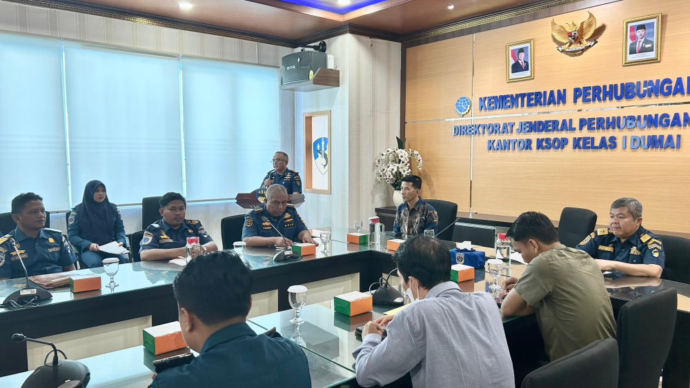 Penandatangan Perjanjian Kerja sama Antara Kantor Kesyahbandaran dan Otoritas Pelabuhan Kelas I Dumai Dengan PT Intibenua Perkasatama Tentang Penggunaan Perairan di Terminal Khusus PT Intibenua Perkasatama.