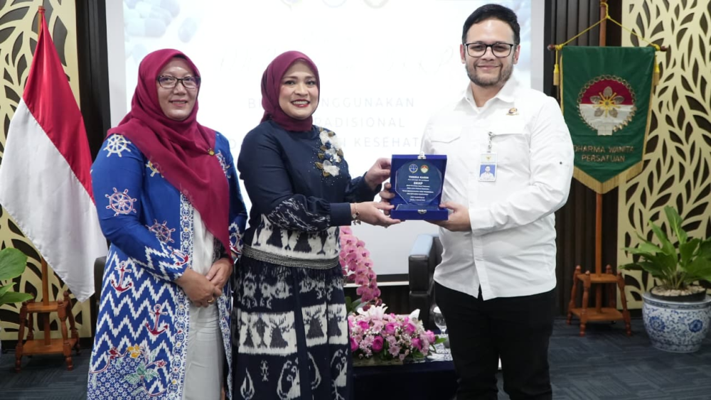 Bijak Mengonsumsi Herbal dan Suplemen, Pesan Penting dari Webinar Kesehatan DWP–BKKP Kemenhub