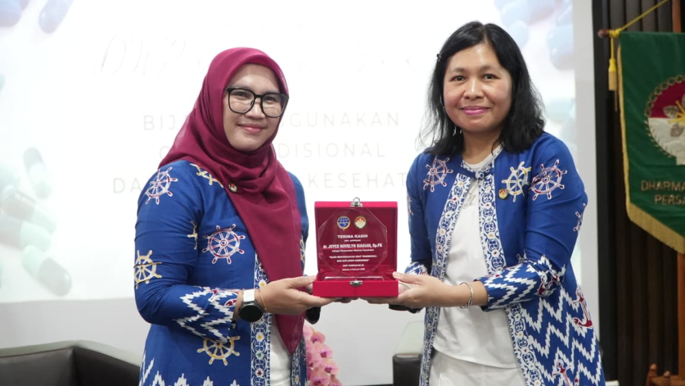 Bijak Mengonsumsi Herbal dan Suplemen, Pesan Penting dari Webinar Kesehatan DWP–BKKP Kemenhub