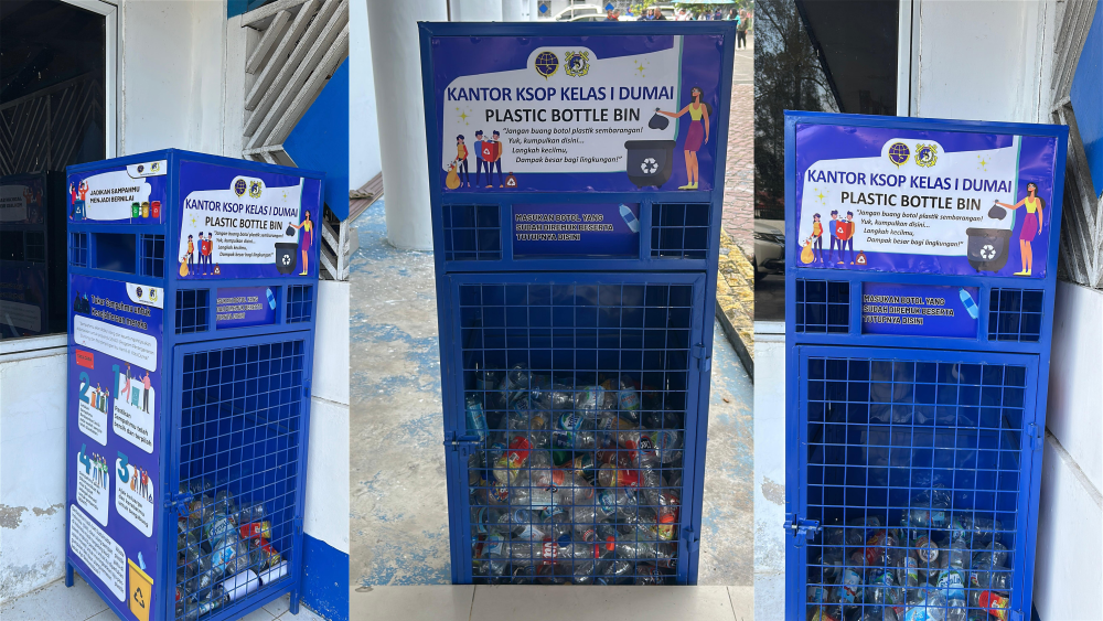 KEGIATAN BERSIH-BERSIH LINGKUNGAN KERJA KANTOR KSOP KELAS I DUMAI