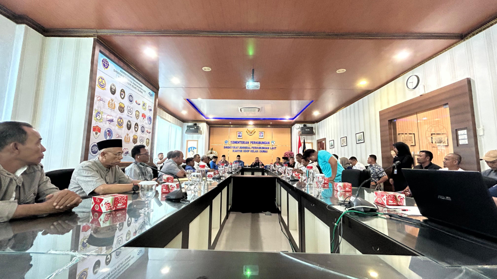 Rapat pembahasan pembentukan UUPJ  TKBM di wilayah TERMINAL KHUSUS untuk sementara melayani kepentingan umum