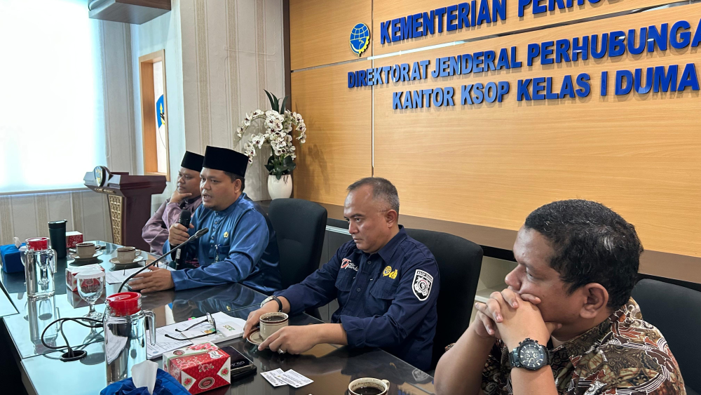 Rapat pembahasan pembentukan UUPJ  TKBM di wilayah TERMINAL KHUSUS untuk sementara melayani kepentingan umum