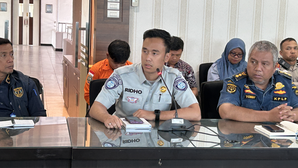 Rapat Rencana Persiapan Posko Angkutan Laut Lebaran Tahun 2026 Pelabuhan Dumai.