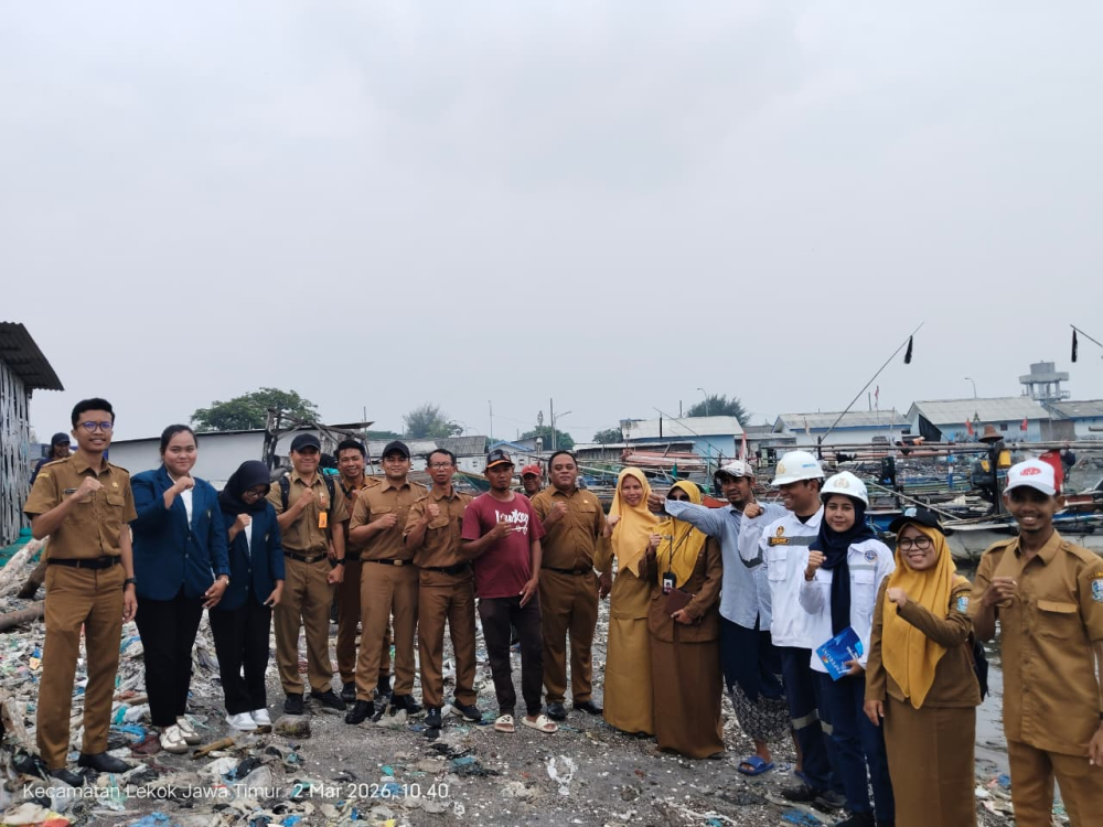 KSOP Kelas IV Probolinggo bersinergi dengan Pemerintah Daerah Lakukan Pengukuran Kapal Nelayan untuk Penerbitan E-Pas Kecil di Kecamatan Lekok, Kabupaten Pasuruan.