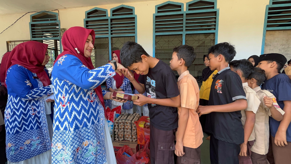 KEGIATAN BANTUAN SOSIAL KE PANTI ASUHAN  OLEH DWP KANTOR KSOP KELAS I DUMAI