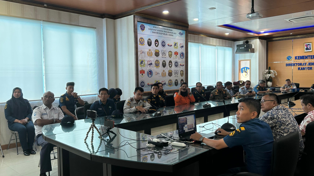 KSOP Dumai Gelar Apel Pembukaan Posko Angkutan Lebaran 2026 dan Rapat Koordinasi Kesiapan Angkutan Lebaran 2026 untuk Moda Transportasi Darat, Laut dan Udara.